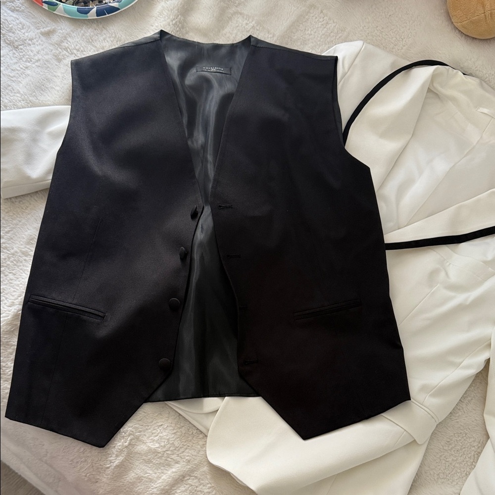 Kids White Blazer with Black Trim - Picture 5 of 8